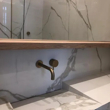Apartment Luxurious -2br-4p-hotel De