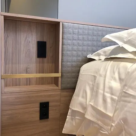 Luxurious -2br-4p-hotel De