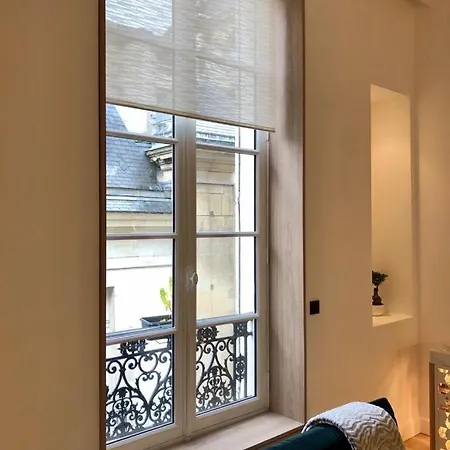Luxurious -2br-4p-hotel De * Paris