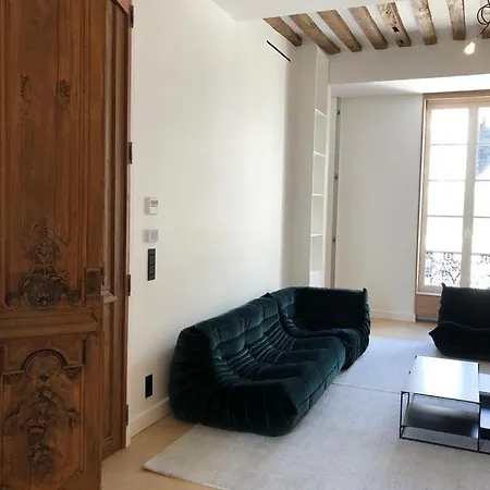 Apartment Luxurious -2br-4p-hotel De *