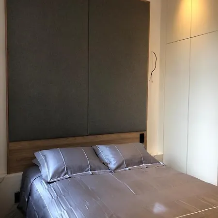 Luxurious -2br-4p-hotel De Paris